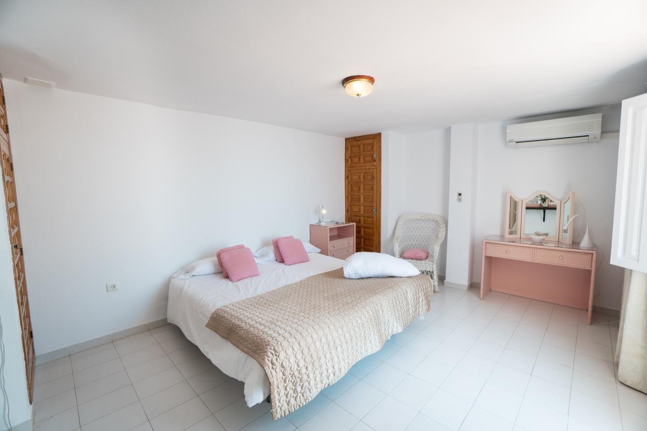 Tuhillo 3B Menyber Appartement Nerja Buitenkant foto